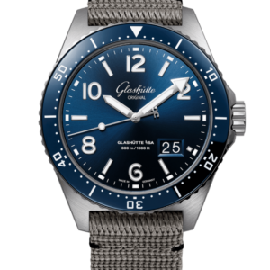 Glashutte Sea Q Panorama Date Grey Synthetic Strap